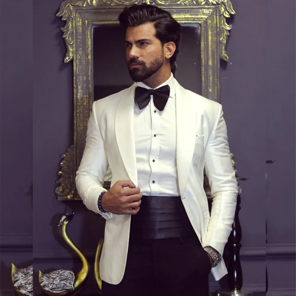 Men'S Grooming And Style - Klassische englische Art weiße Jacke schwarze